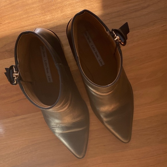 & Other Stories Black Leather Booties - Picture 5 of 6